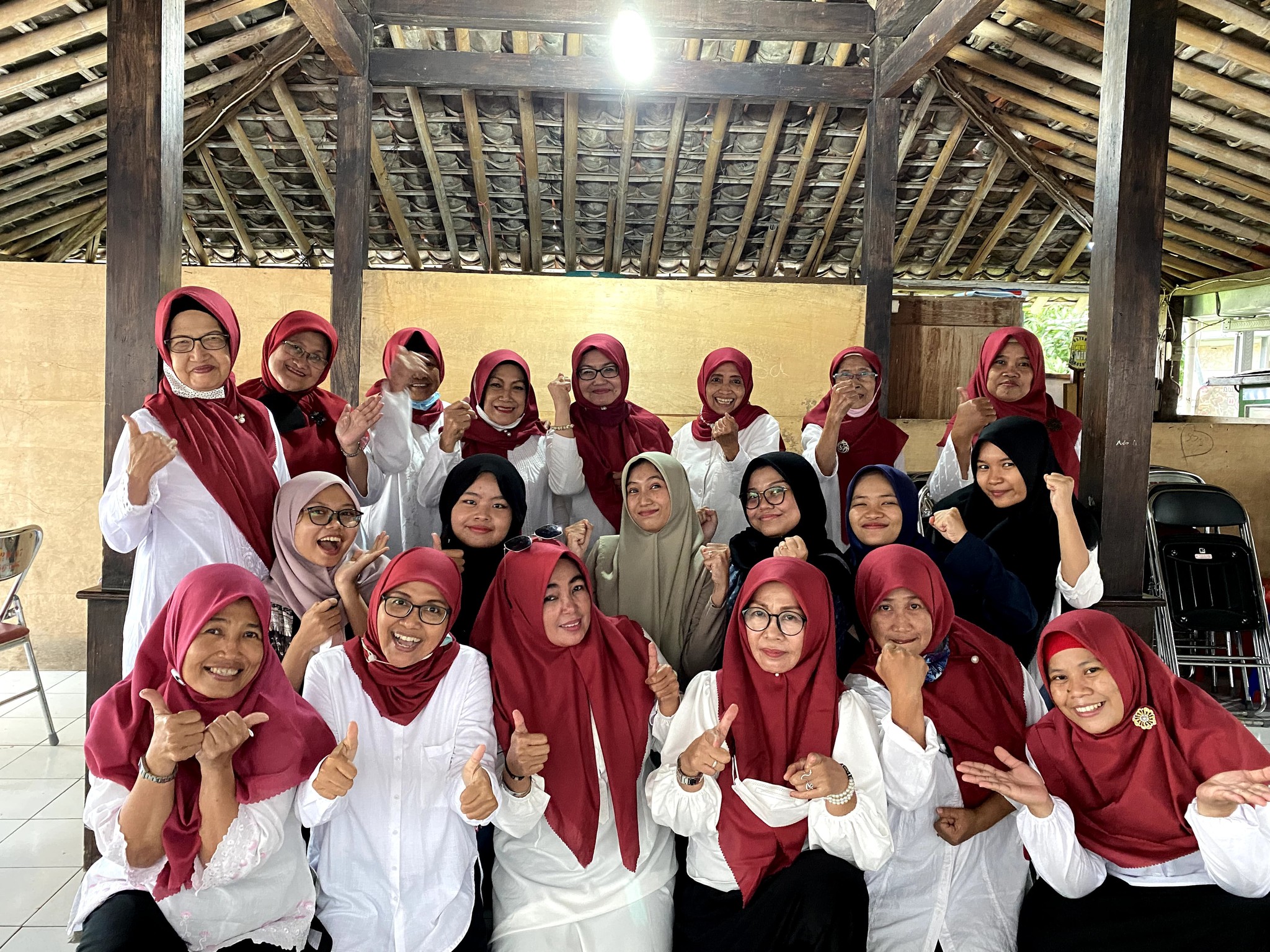 Posyandu Bersama Ibu-Ibu PKK